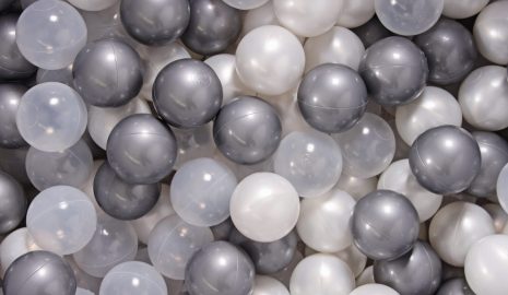 MeowBaby® Zostava 100 ks plastových loptičiek ?7cm strieborné, biele, transparentne