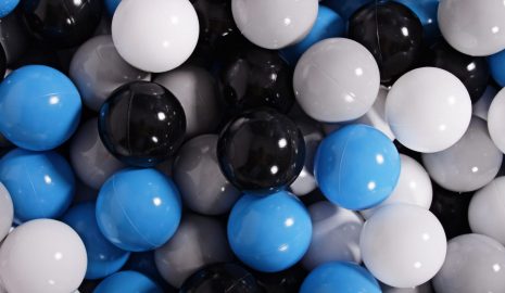 MeowBaby® zostava plastových guličiek 200ks ?7cm šedé, biele, bledomodré, čierne